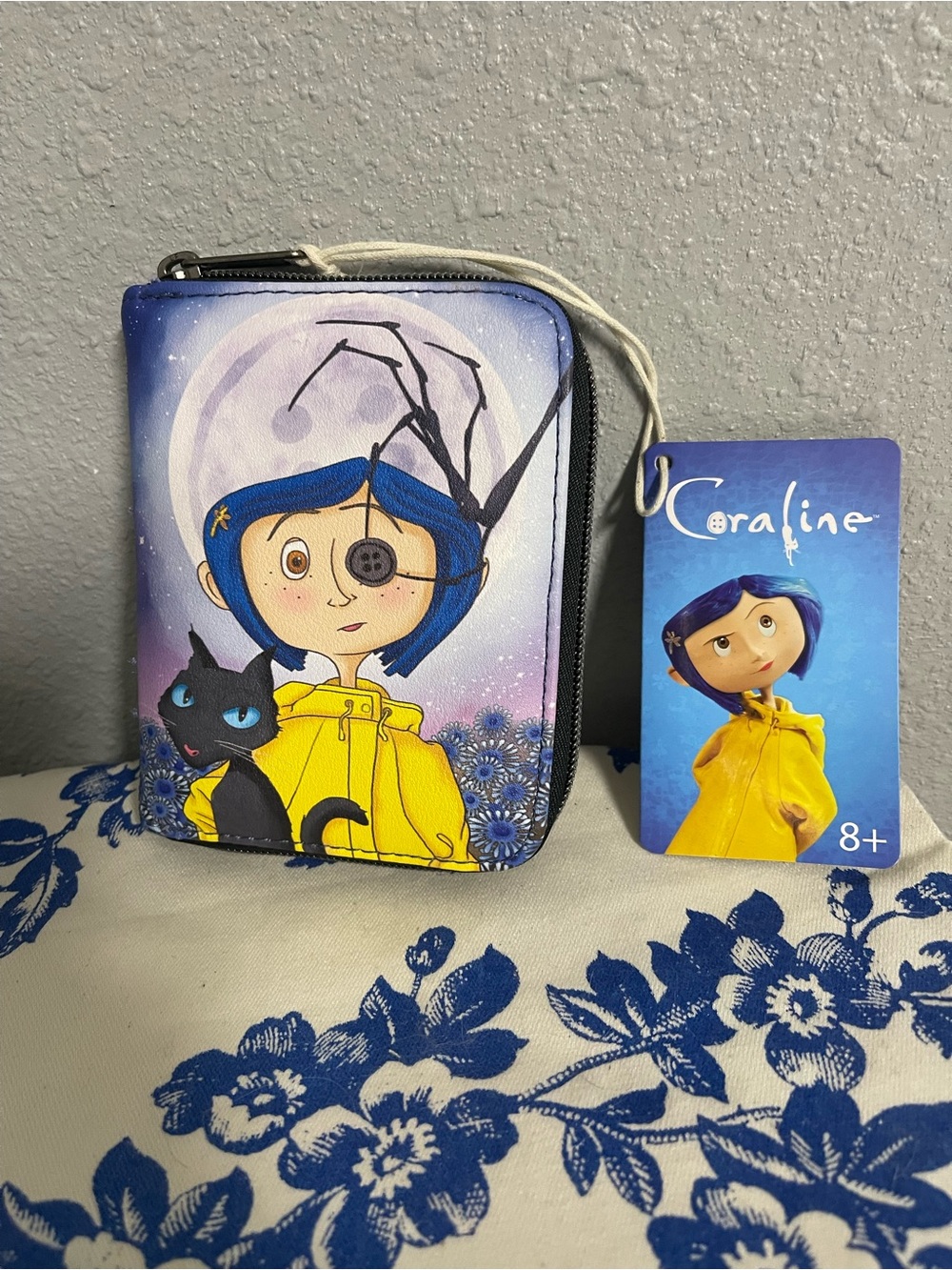 Loungefly Coraline zip Wallet